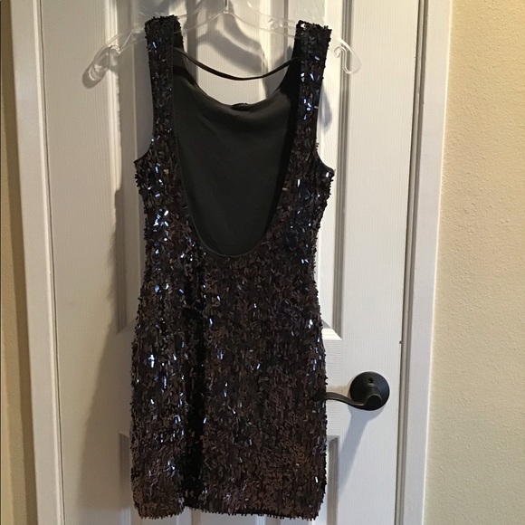 Express XS Sequin Dress - Picture 2 of 5